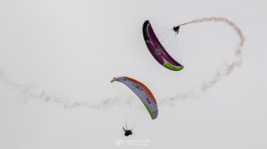 ©Laurent Merle photography aerobatic paragliding