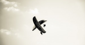 ©Laurent Merle photography aerobatic paragliding